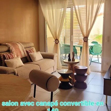 Cosy Avec Jardinet 300 De La * 维亚斯